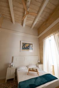 Blue House 9 Rooms & Breakfast