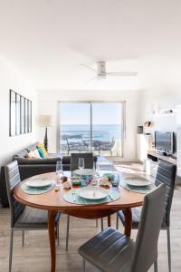 Appartement dexception avec vue plongeante sur lOcéan - Elégance et évasion