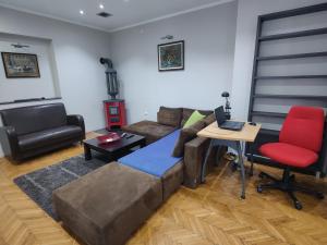 "Lemi - King of Rajiceva st"