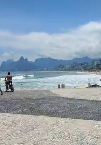 Sua casa, um prazer recebe-los!