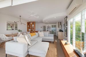 4-18 Peregian Esplanade, Peregian Beach QLD 4573