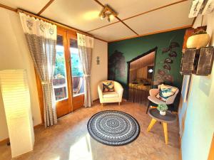 CASA UNO Heimeliges Chalet mitten in Spiez