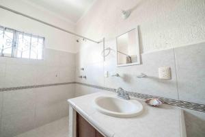 Casa Delfin - Private Pool - 3BR PRIME