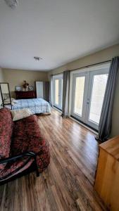 Spacious West Kelowna Home that is great for family, friends, or business trip!