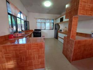 Casa cómoda en campo y cerca de la playa