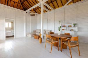 Villa Wandana - Panoramic Ocean & Sunset Views