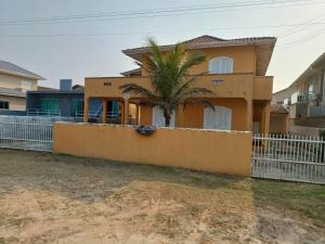 Casa beira-mar em Itapoá