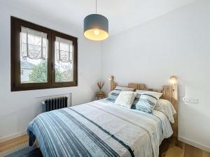 Maisons de vacances Maison renovee avec jardin, garage, parking et WiFi gratuit - FR-1-361-558 : photos des chambres