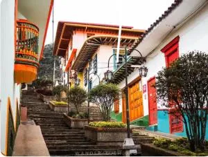 Aparta Hotel - Amanecer de la Montaña - Tarso