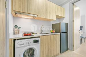 Grisia by Kozystay - Kemayoran