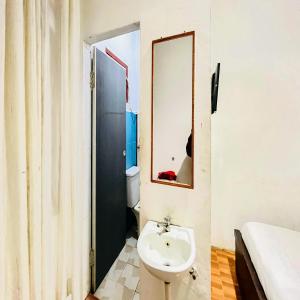 RedDoorz at Serdika Pavilion Berastagi