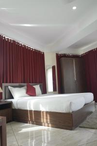 Ghala Premier Residency