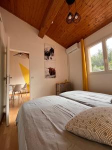 Maisons de vacances Cases des oliviers : photos des chambres