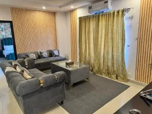 Luxury 1BDR Cube Apartment - Mullot