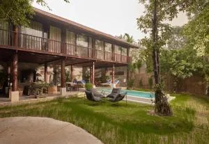 aNhill Boutique - Ấp Tư Tây