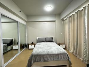 Manhattan Plaza Tower C