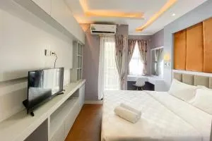 Good Deal and Comfy Studio Transpark Cibubur Apartment By Travelio - Kalimanggis 1