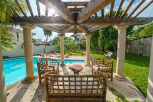 Villa Tucanes 5BR Private Pool Prime