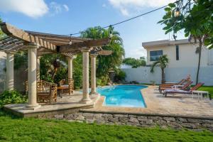 Villa Tucanes 5BR Private Pool Prime