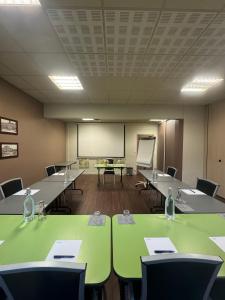 Hotels Kyriad Rennes Sud - Cesson Chantepie : photos des chambres