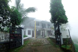Jia Hill view rooms vagamon