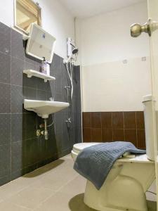 Nearly City, full facilities