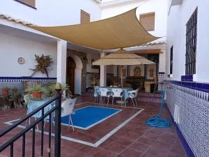 Casa De Aventuras ideal for large groups - Zújar