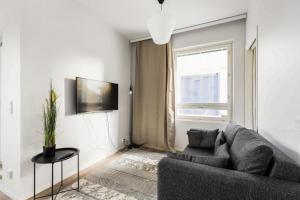 Kotimaailma Apartments - New apartment with balcony for 5