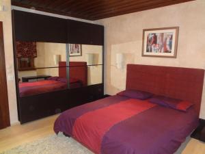 Luxurious villa in the surrounding of a 5 Hotel