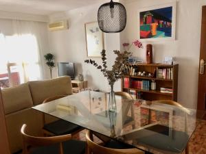 Piso en Pedregalejo a 50m de la playa.