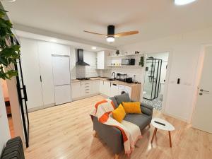 Industrial -Apartamentos Birdie-