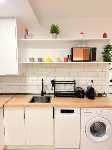 Industrial -Apartamentos Birdie-