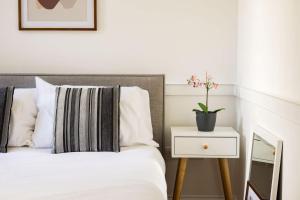 Contemporary 1 Bedroom Bloomsbury Apartment