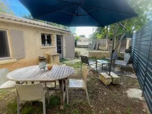 Jolie petite maison Avignon - Montfavet - 莫里埃莱阿维尼翁