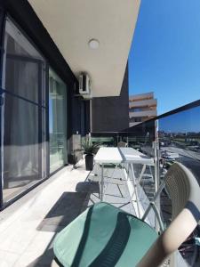 Oasis Beach Apartment