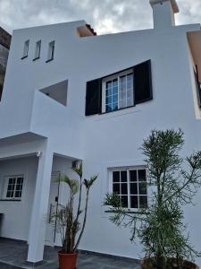 Studio Orange by Villa-Kasia