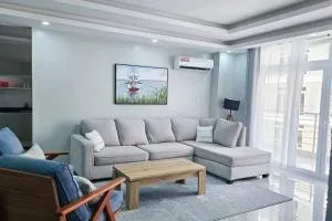 Aqua 3br Seaview Apartment Nyali -with AC, Pool & Gym 2nd Row Beachfront - Bamburi