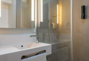 B&B HOTEL Annecy Cran-Gevrier