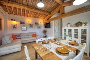 Casa Andrea by PosarelliVillas