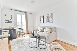 Appartements Appartement spacieux Proche de la capitale - II : photos des chambres