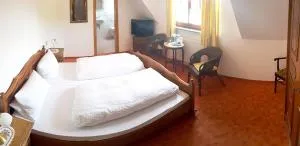 Gasthof Zum schwarzen Roß - 斯塔茨巴德·布鲁克瑙