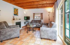 3 Bedroom Gorgeous Home In Ijhorst