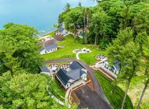 Resort on the lake - Interlochen