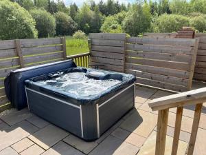 Wild Oats Lodge 17, Yellowtop Country Park