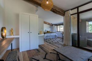 Maisons d'hotes Le Domaine du Castellas : photos des chambres