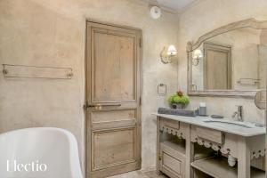 Appart'hotels Residence Les Petitons : photos des chambres