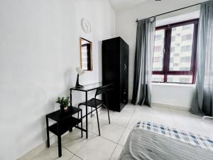 Rafflesia KL Big Family 3BR Condo Near LRT