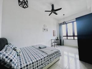 Rafflesia KL Big Family 3BR Condo Near LRT
