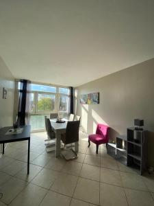 Appartements Evry : Grand Appartement 90m² pour 7 personnes : photos des chambres