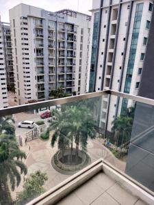 ROOM NEAR AIRPORT BY RQUi